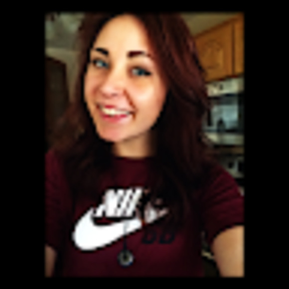 Meet your Posher, Shawná - Picture 1 of 1